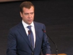 Медведев внес в Госдуму поправки в закон о политических партиях